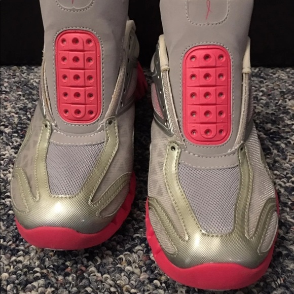 Reebok zig tech running shoes for women size 7 - Picture 7 of 8